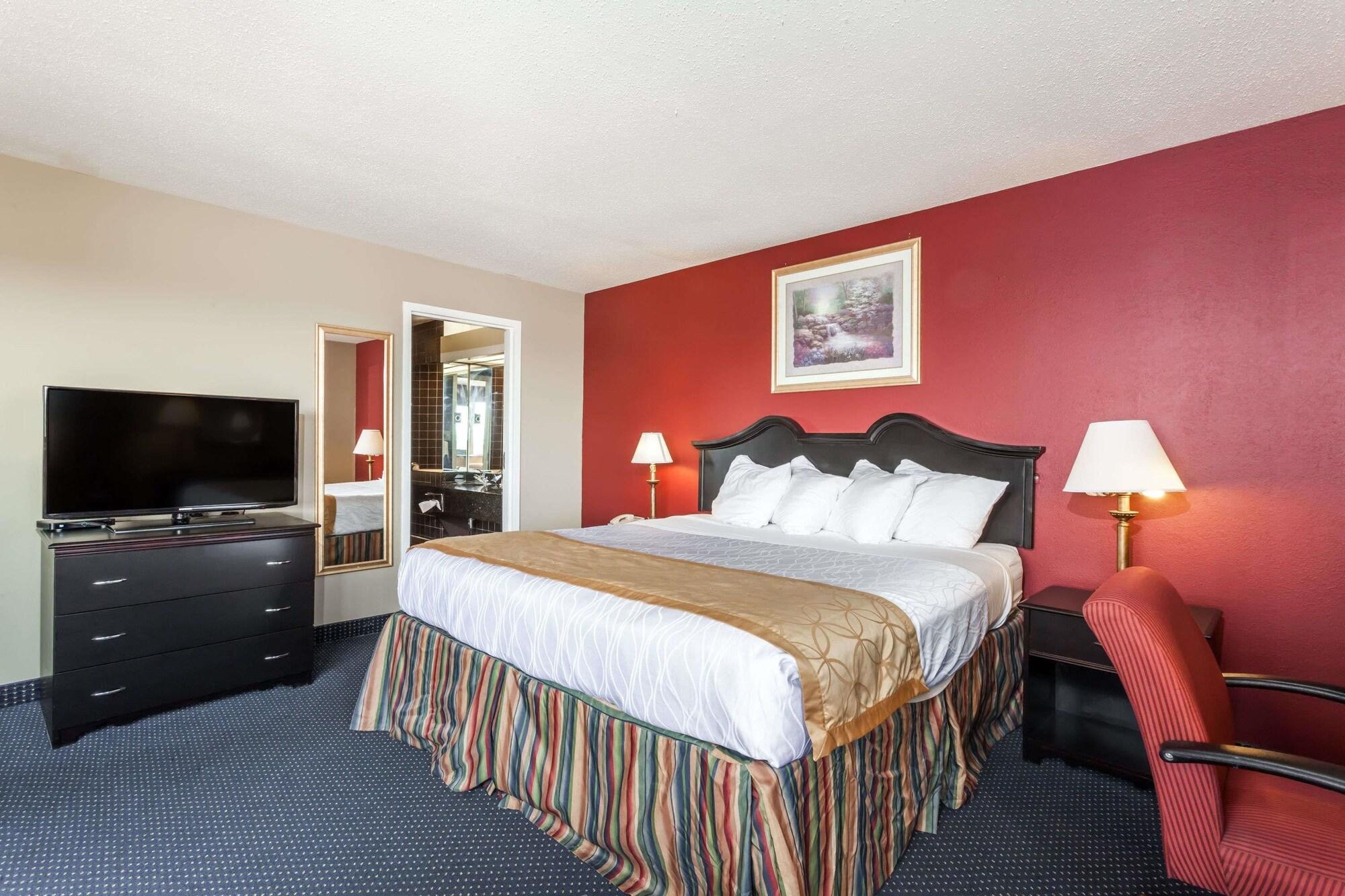 Baymont By Wyndham Hagerstown Hotel Exterior photo