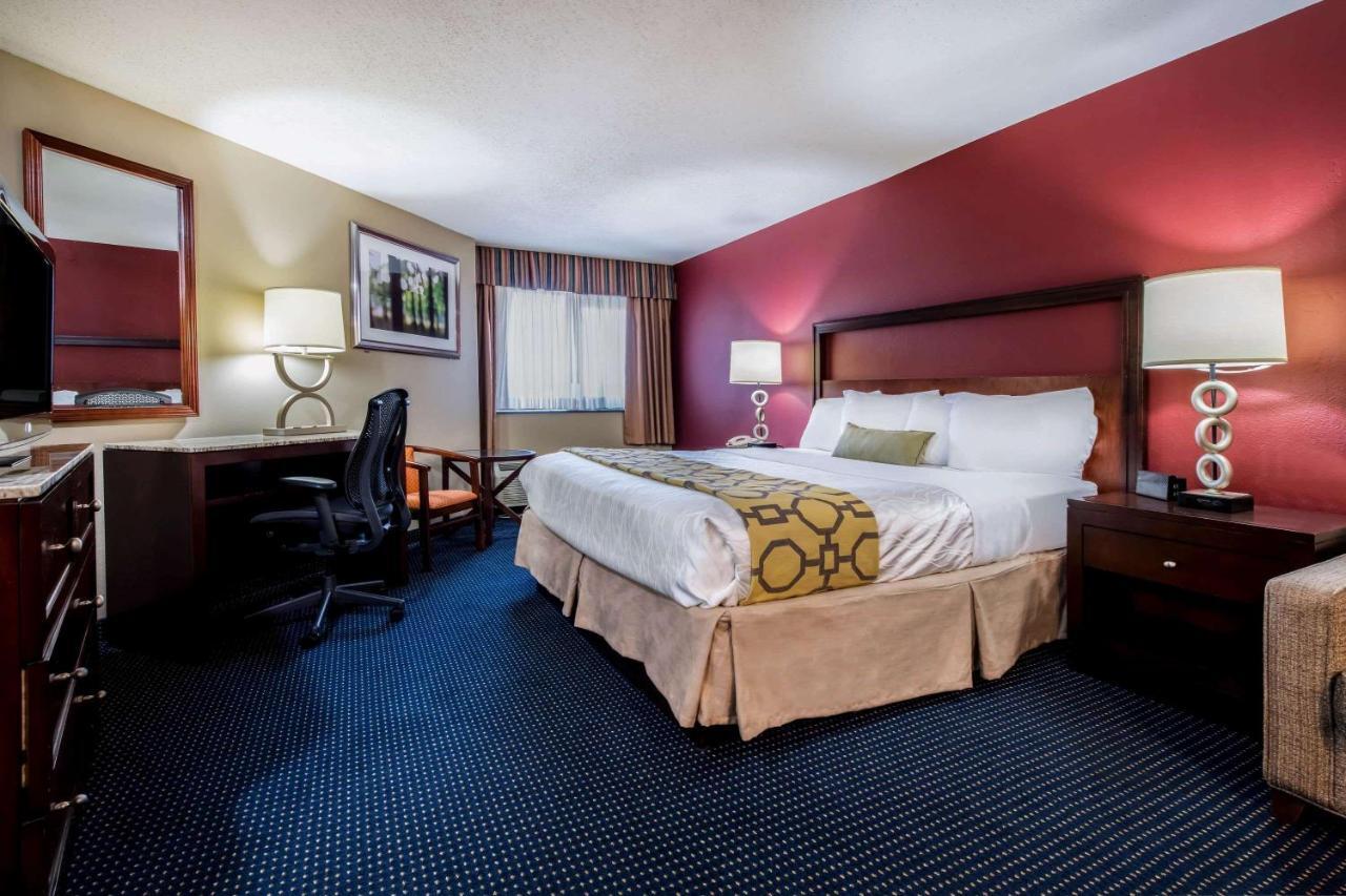 Baymont By Wyndham Hagerstown Hotel Exterior photo