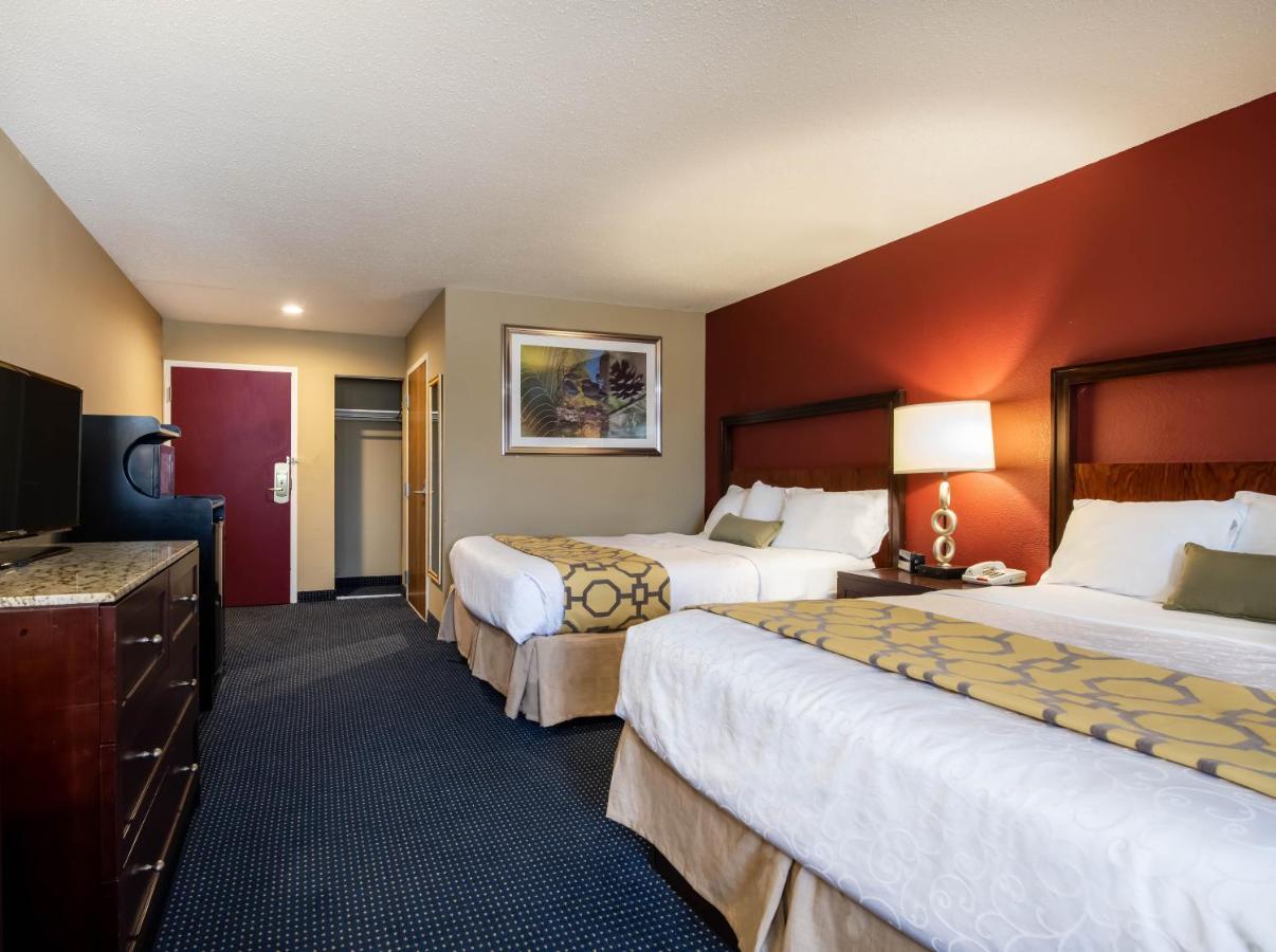 Baymont By Wyndham Hagerstown Hotel Exterior photo